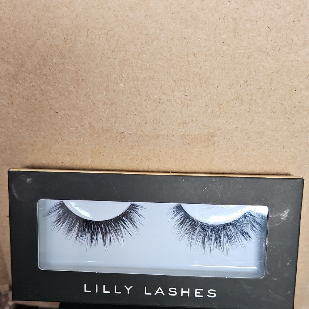Lilly Lashes Black False Eyelashes